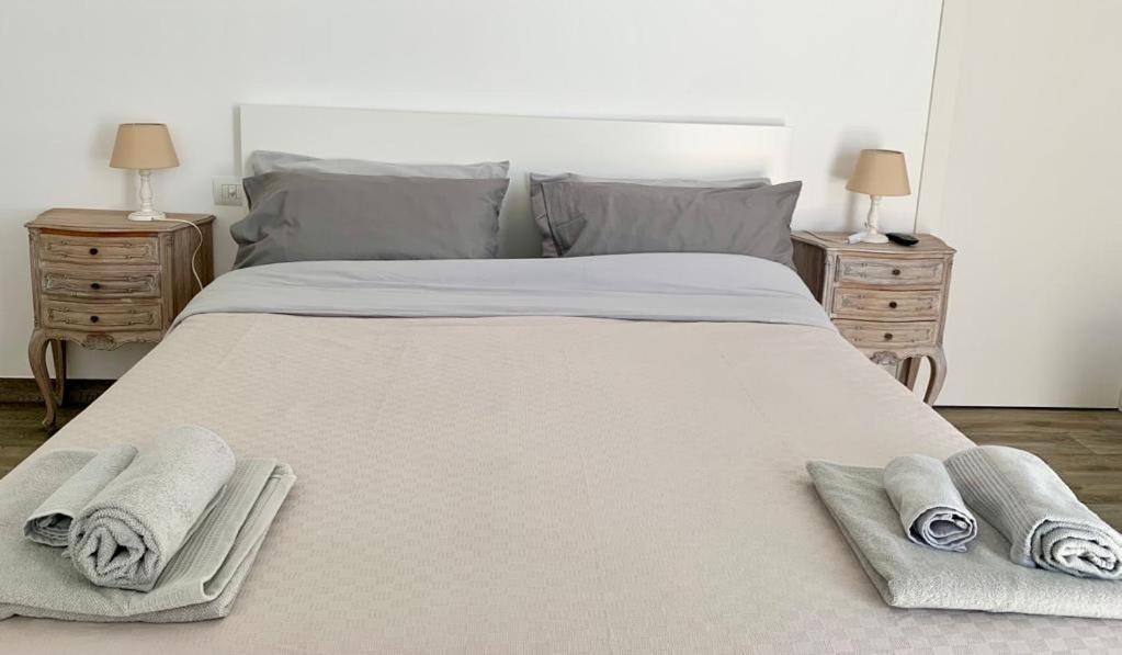 Appartamento Con Terrazza In Zona Navigli - Tortona Мілан Екстер'єр фото